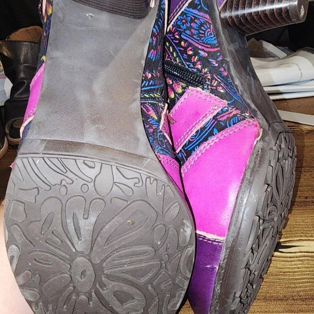 MetCandy SuperLadyStar womens 9.5 Purple Pink Boho Paisley Lace-Up Ankle Boots - Picture 5 of 7